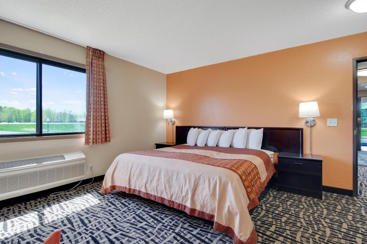 Americas Quality Inn & Suites - Finlayson Dış mekan fotoğraf