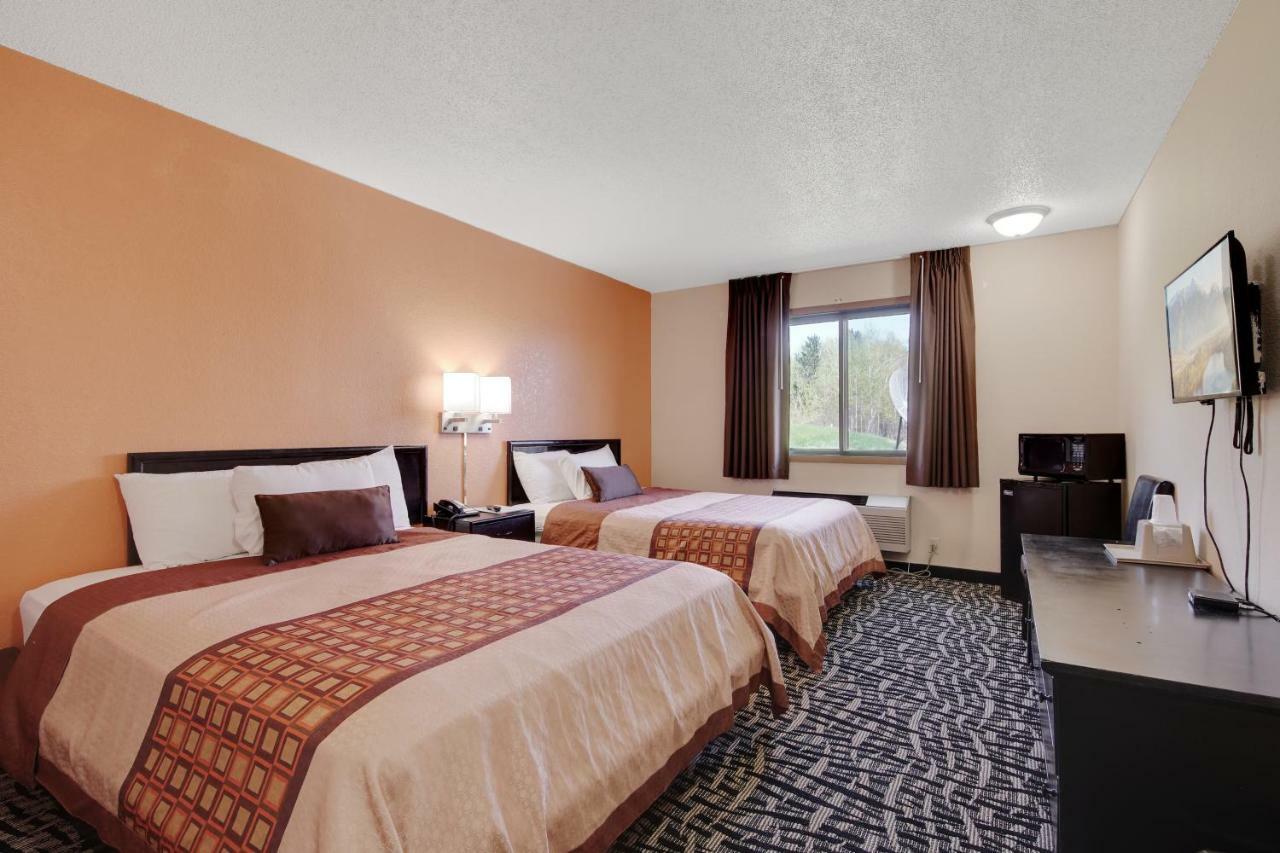 Americas Quality Inn & Suites - Finlayson Dış mekan fotoğraf